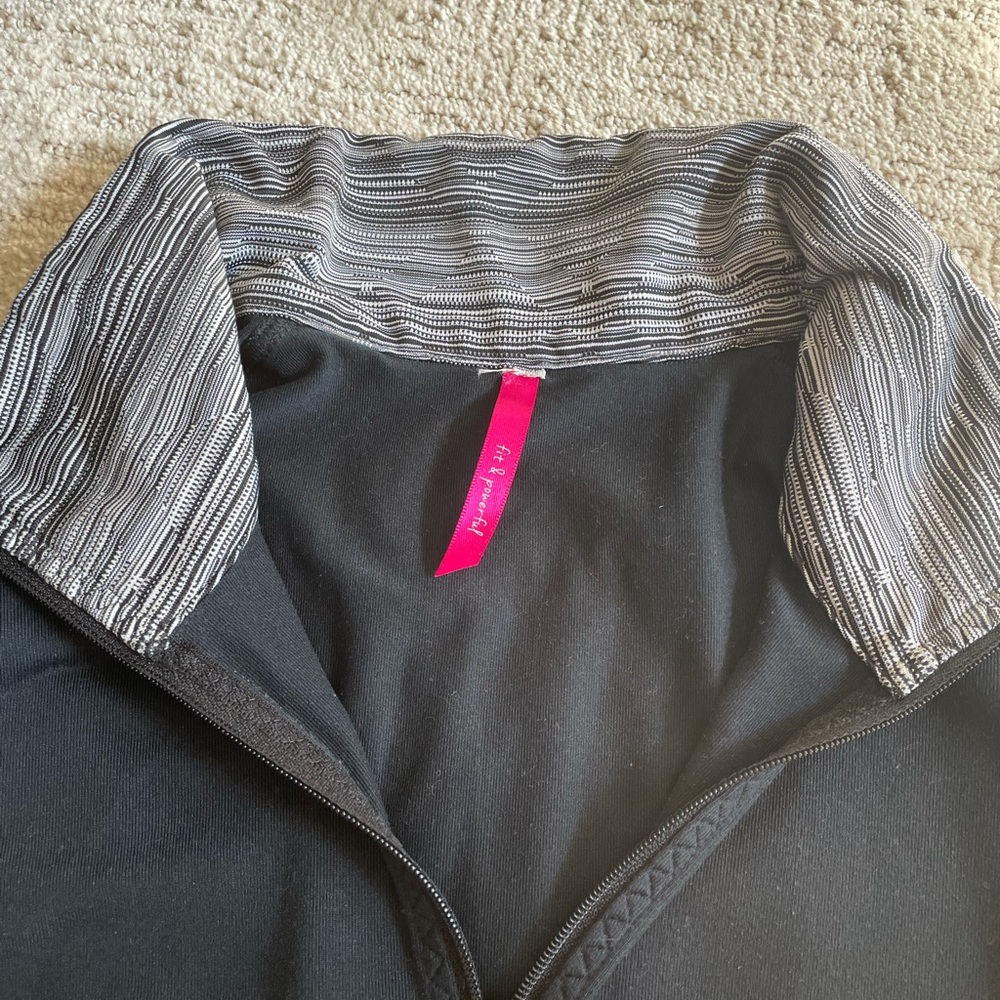 Workout Zip Up - Picture 6 of 7